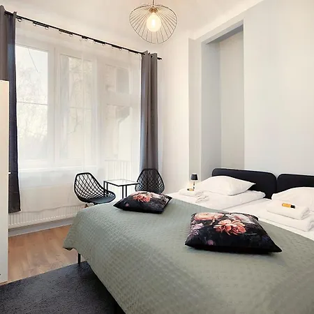 Roomy Lobzowska Street Apartmán Krakov