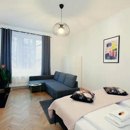 Roomy Lobzowska Street Apartmán Krakov