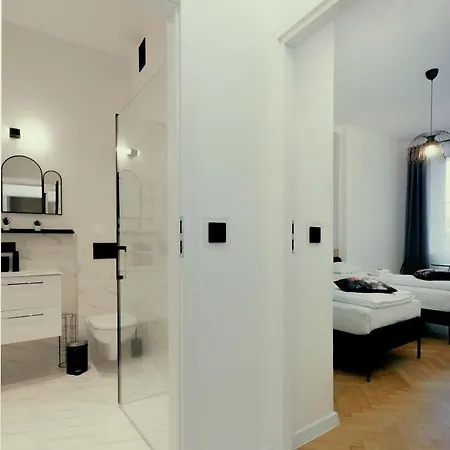 Roomy Lobzowska Street Krakov