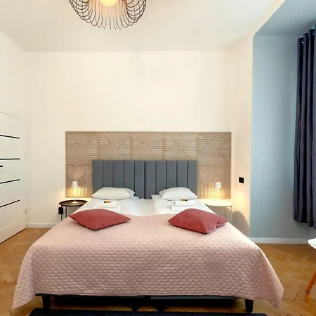 Roomy Lobzowska Street Krakkó