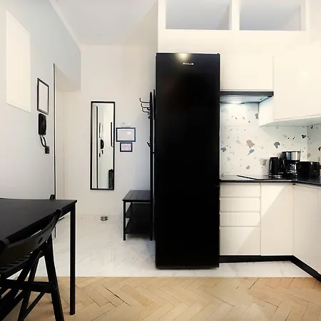 Roomy Lobzowska Street クラクフ